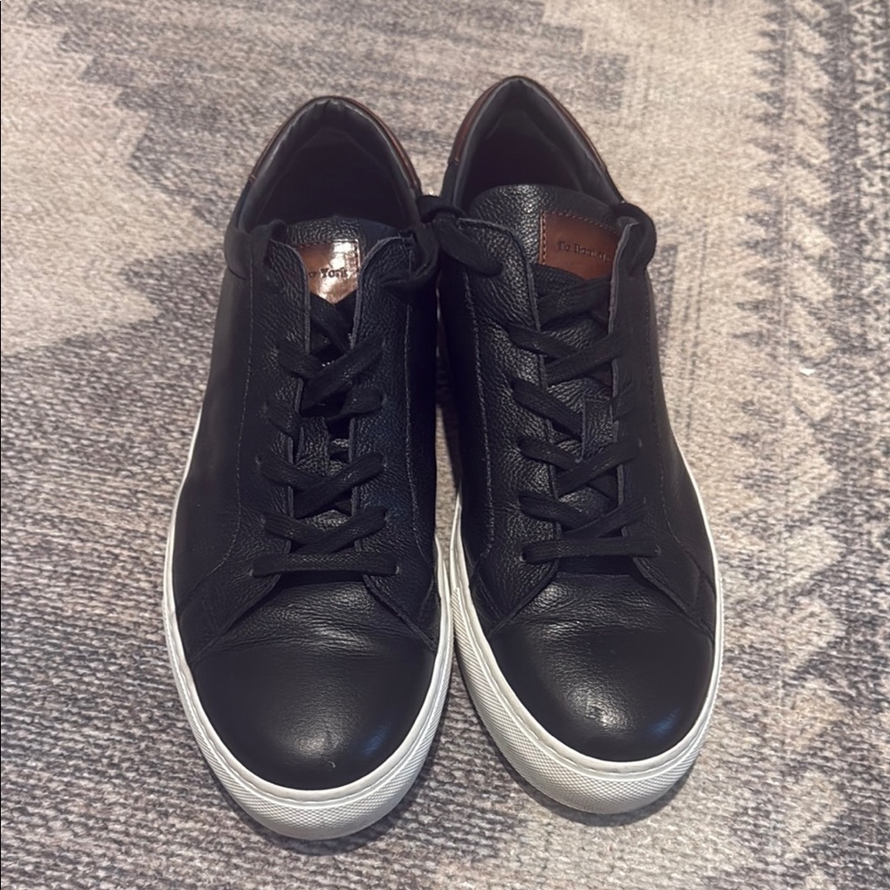 To Boot New York Men’s 13 Black Sneakers with Minimalist Design